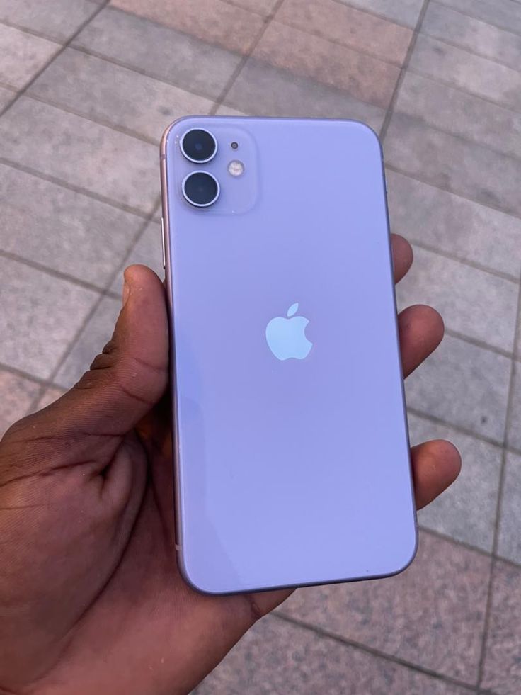 Iphone 11 simple 64 Go
